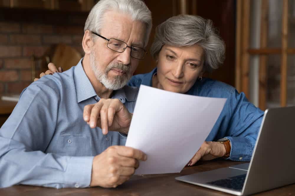 couple considers types of cremation services for funeral pre-planning.